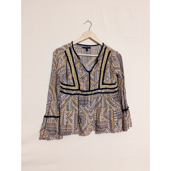 Signature studio bohemian bellbottom sleeves tribal print blouse womens medium - Picture 1 of 5